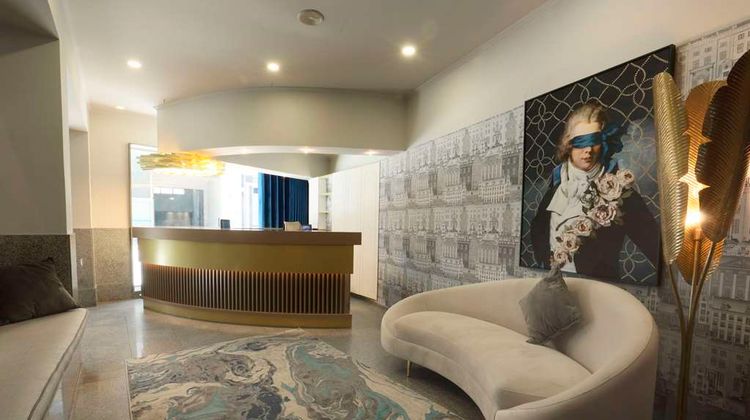 Hotel America Lobby