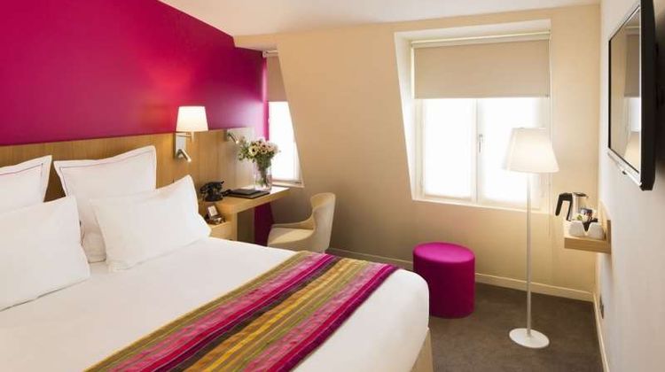Cordelia Hotel Room