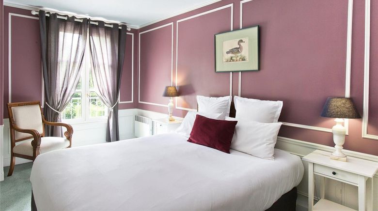 <b>Chateau de la Commanderie Hotel Room</b>. Images powered by <a href="https://iceportal.shijigroup.com/" title="IcePortal" target="_blank">IcePortal</a>.