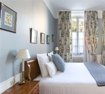 Chateau de la Commanderie Hotel Room