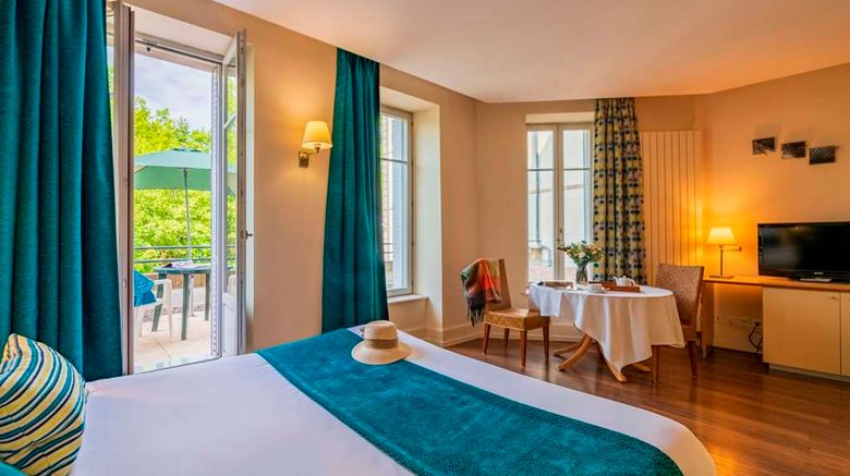 <b>Hotel CERISE Luxeuil Les Sources Room</b>. Images powered by <a href="https://iceportal.shijigroup.com/" title="IcePortal" target="_blank">IcePortal</a>.