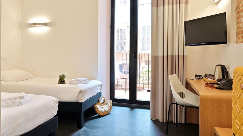 <b>Hotel Kalliste Room</b>. Images powered by <a href="https://iceportal.shijigroup.com/" title="IcePortal" target="_blank">IcePortal</a>.