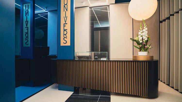 Univers Hotel Lobby