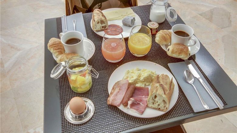 <b>Sevres St Germain Restaurant</b>. Images powered by <a href="https://iceportal.shijigroup.com/" title="IcePortal" target="_blank">IcePortal</a>.