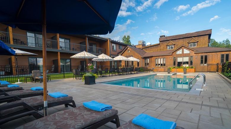 <b>Auberge des Gallant Pool</b>. Images powered by <a href="https://iceportal.shijigroup.com/" title="IcePortal" target="_blank">IcePortal</a>.