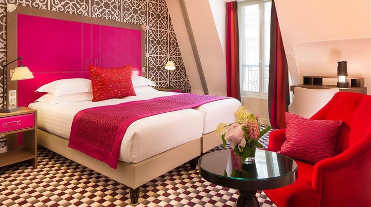 Phileas Hotel Room