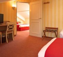 Delambre Hotel Room