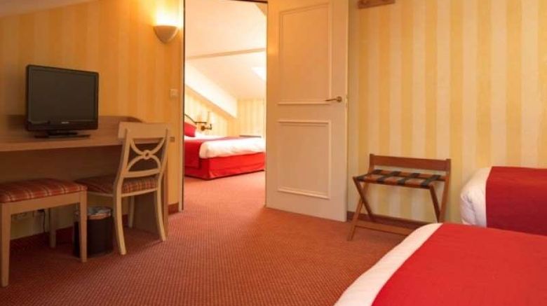 <b>Delambre Hotel Room</b>. Images powered by <a href="https://iceportal.shijigroup.com/" title="IcePortal" target="_blank">IcePortal</a>.