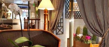 Opera Deauville Hotel Lobby