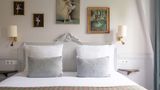 <b>De La Porte Doree Room</b>. Images powered by <a href="https://iceportal.shijigroup.com/" title="IcePortal" target="_blank">IcePortal</a>.