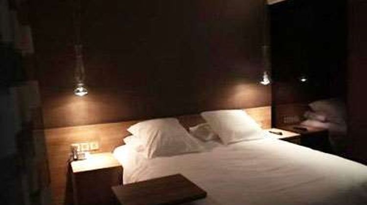 Citiz Hotel Room