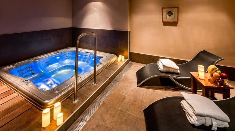 <b>Castle Garden Spa</b>. Images powered by <a href="https://iceportal.shijigroup.com/" title="IcePortal" target="_blank">IcePortal</a>.