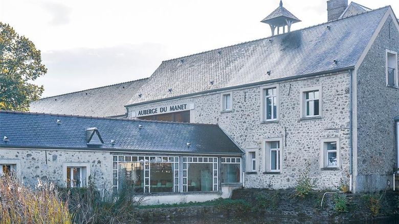 <b>Auberge Du Manet Exterior</b>. Images powered by <a href="https://iceportal.shijigroup.com/" title="IcePortal" target="_blank">IcePortal</a>.