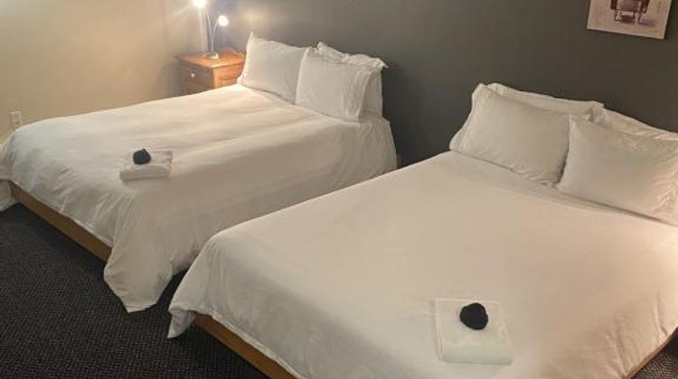 Auberge La Camarine Room