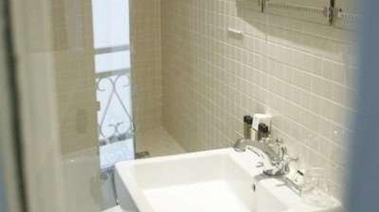 <b>Hotel du Temps Room</b>. Images powered by <a href="https://iceportal.shijigroup.com/" title="IcePortal" target="_blank">IcePortal</a>.