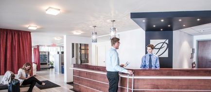 Deville Center Hotel Lobby