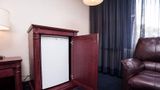 Deville Center Hotel Room