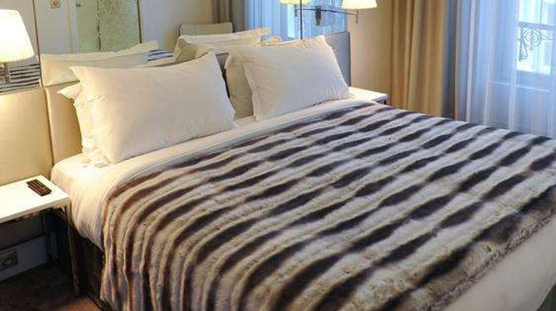 <b>Le Cesar Hotel Room</b>. Images powered by <a href="https://iceportal.shijigroup.com/" title="IcePortal" target="_blank">IcePortal</a>.