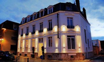 Le Cesar Hotel