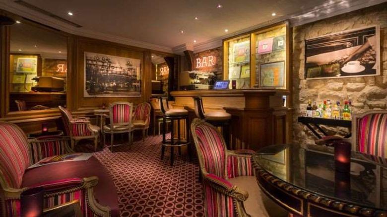 <b>Hotel Dauphine St Germain Restaurant</b>. Images powered by <a href="https://iceportal.shijigroup.com/" title="IcePortal" target="_blank">IcePortal</a>.
