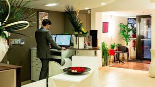 Hotel Le Pere Leon