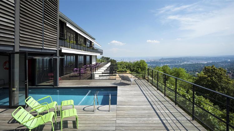 L'Ermitage Hotel Cuisine-a-manger Pool