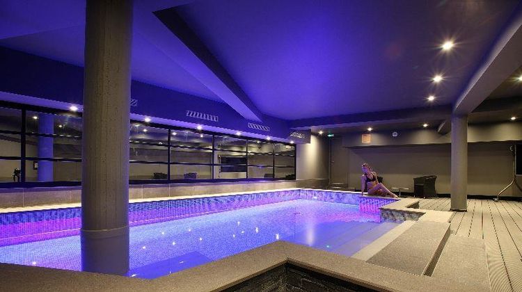 Le CINQ Spa