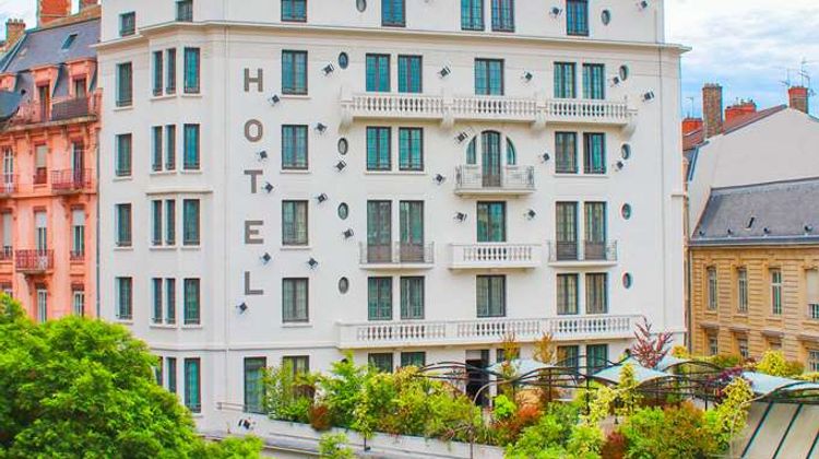 College Hotel Exterior