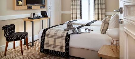 Hotel Sleeping Belle Paris Room