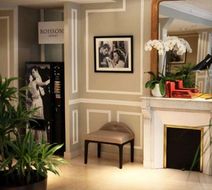 Hotel Central Saint Germain Lobby