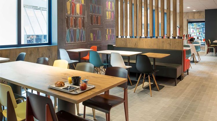 Ibis Saint Germain en Laye Centre Exterior