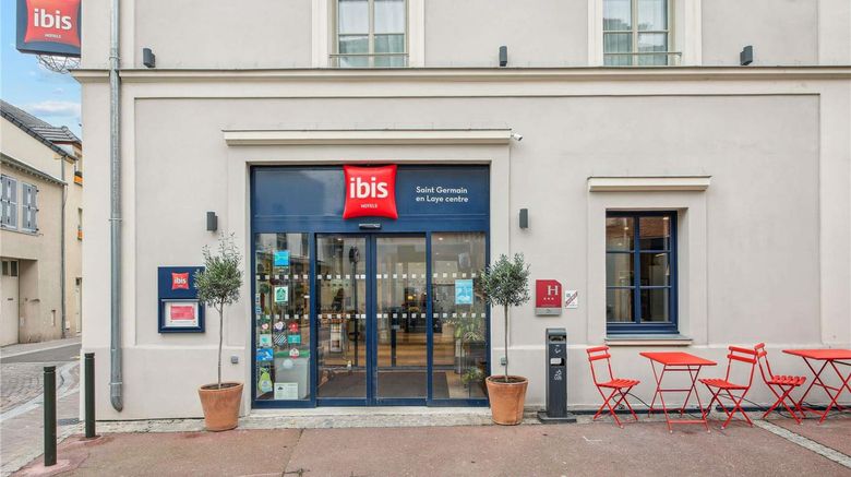 <b>Ibis Saint Germain en Laye Centre Exterior</b>. Images powered by <a href="https://iceportal.shijigroup.com/" title="IcePortal" target="_blank">IcePortal</a>.