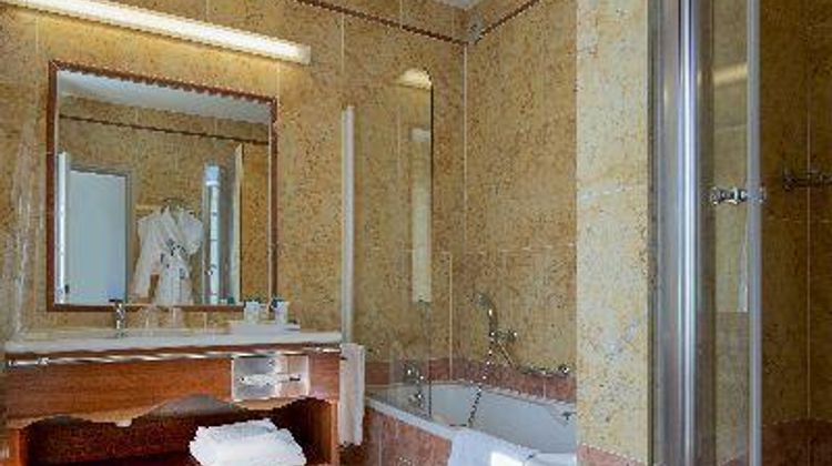 Le Grand Hotel d'Uriage Room