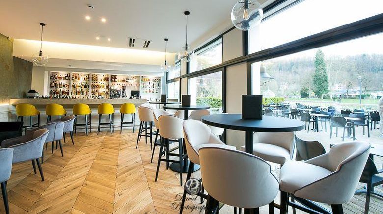 <b>Le Grand Hotel d'Uriage Restaurant</b>. Images powered by <a href="https://iceportal.shijigroup.com/" title="IcePortal" target="_blank">IcePortal</a>.