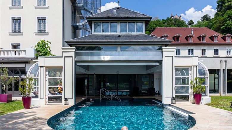 <b>Le Grand Hotel d'Uriage Pool</b>. Images powered by <a href="https://iceportal.shijigroup.com/" title="IcePortal" target="_blank">IcePortal</a>.