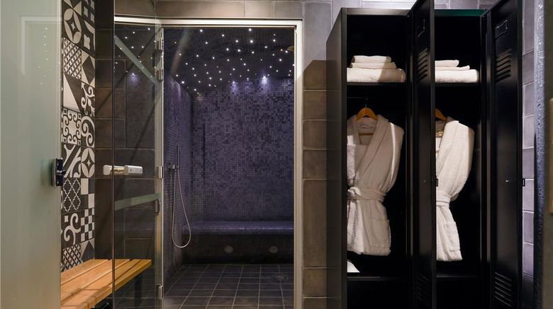 <b>Hotel Fabric Spa</b>. Images powered by <a href="https://iceportal.shijigroup.com/" title="IcePortal" target="_blank">IcePortal</a>.