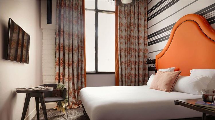 Hotel Fabric Room