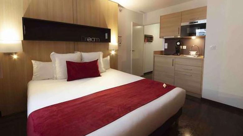 <b>Privilodges Carre de Jaude Room</b>. Images powered by <a href="https://iceportal.shijigroup.com/" title="IcePortal" target="_blank">IcePortal</a>.