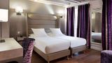 <b>Hotel Jacques de Molay Paris Room</b>. Images powered by <a href="https://iceportal.shijigroup.com/" title="IcePortal" target="_blank">IcePortal</a>.