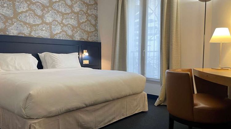 Pergolese Hotel Room