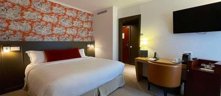 Pergolese Hotel Room
