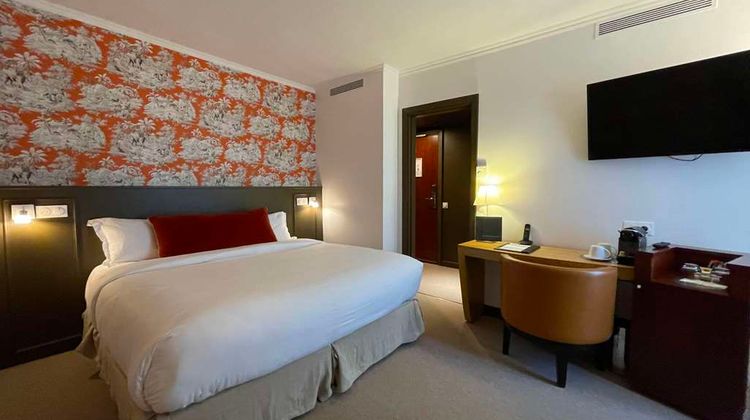 Pergolese Hotel Room