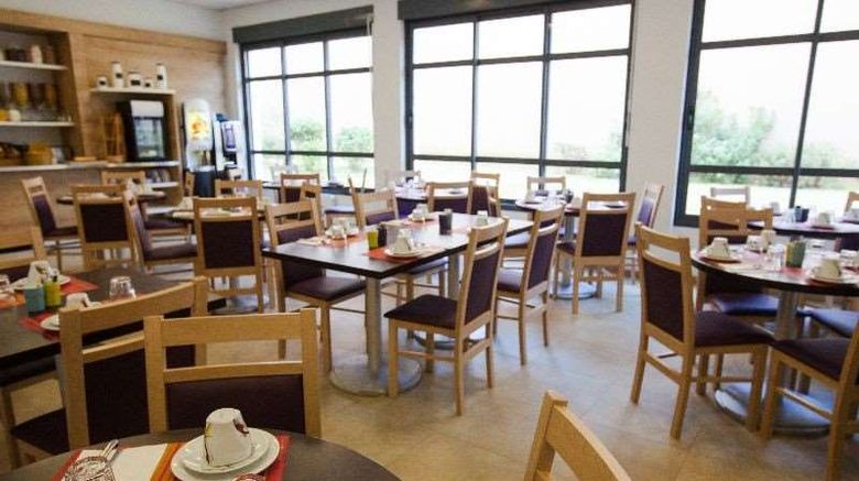 <b>Privilodges Lyon Lumiere Restaurant</b>. Images powered by <a href="https://iceportal.shijigroup.com/" title="IcePortal" target="_blank">IcePortal</a>.
