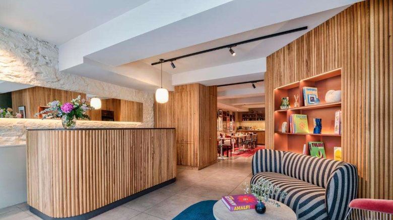 <b>Republik Hotel Lyon Lobby</b>. Images powered by <a href="https://iceportal.shijigroup.com/" title="IcePortal" target="_blank">IcePortal</a>.