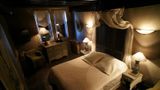 La Tour De Crecy Hotel Room
