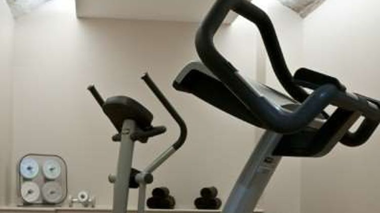 Hotel De Seze Health
