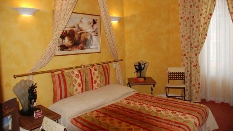 Hotel Le Meurice Room