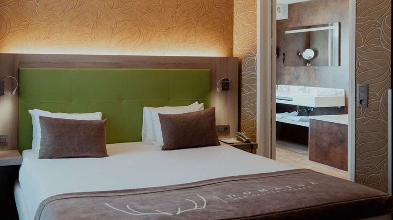 <b>Domaine Des Hautes Fagnes Room</b>. Images powered by <a href="https://iceportal.shijigroup.com/" title="IcePortal" target="_blank">IcePortal</a>.