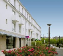 Cerise Lannion Exterior