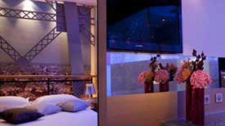 Secret de Paris Hotel & Spa Room